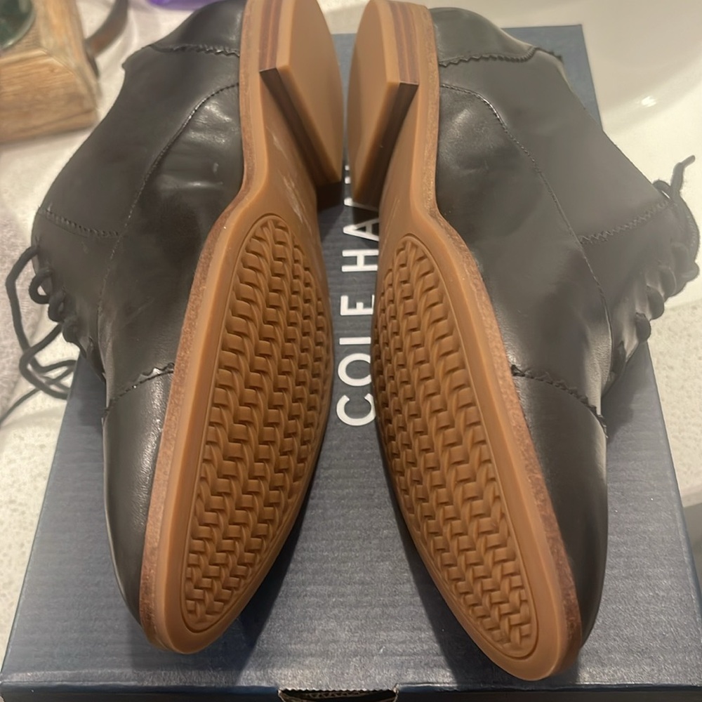 Cole Haan Black Leather GOTO Arden Ox Loafers-W20348 - Picture 2 of 3